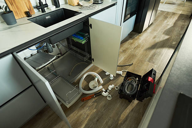 Reliable Plumbing contractor in Rock Hill, MO by Street Wise - Plumbing